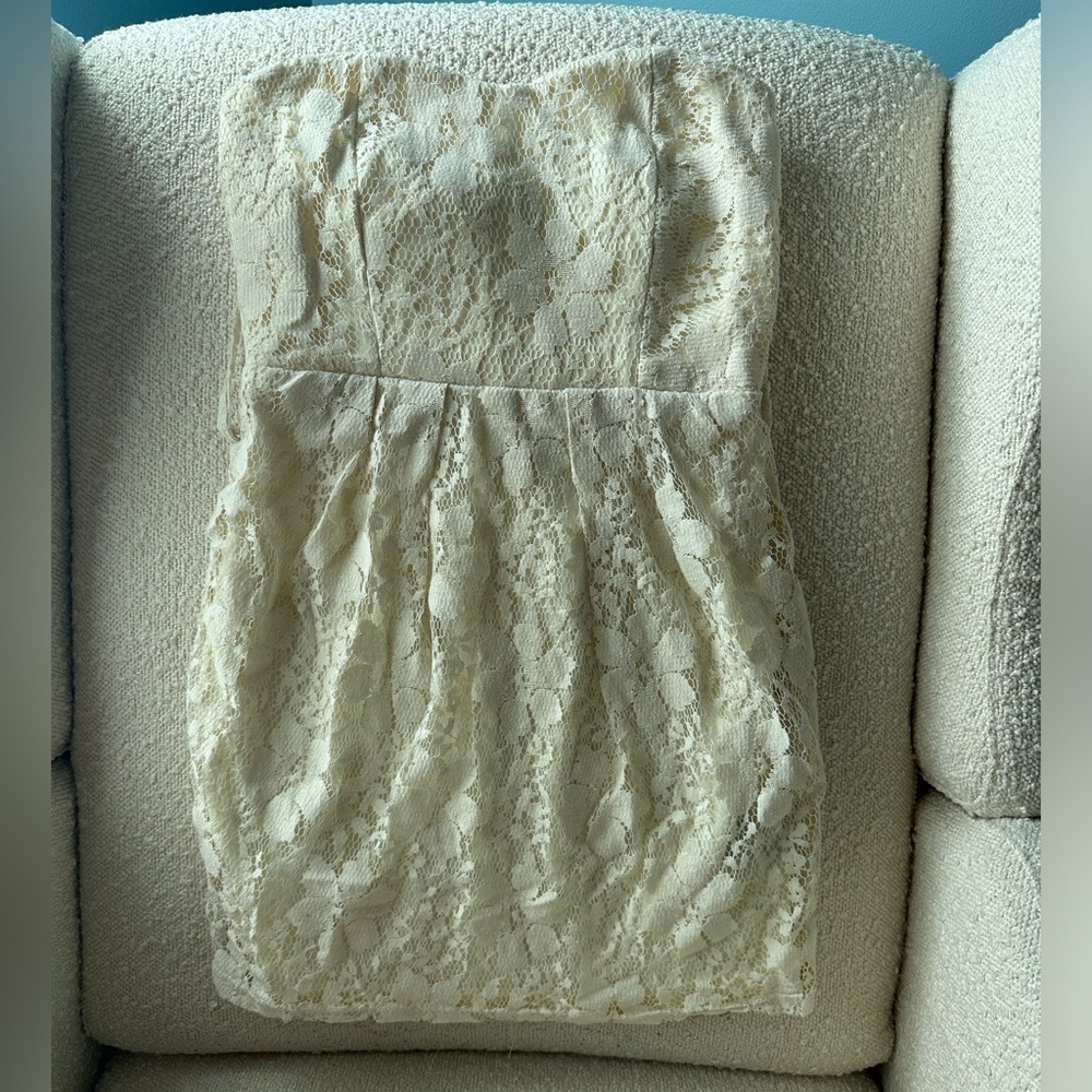 Rue 21 Lacey Tube Top